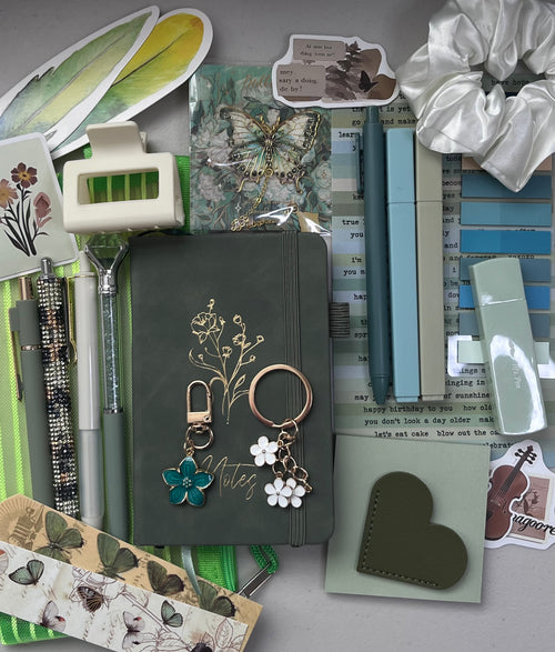 Bookish Bundle - Green Gift Set