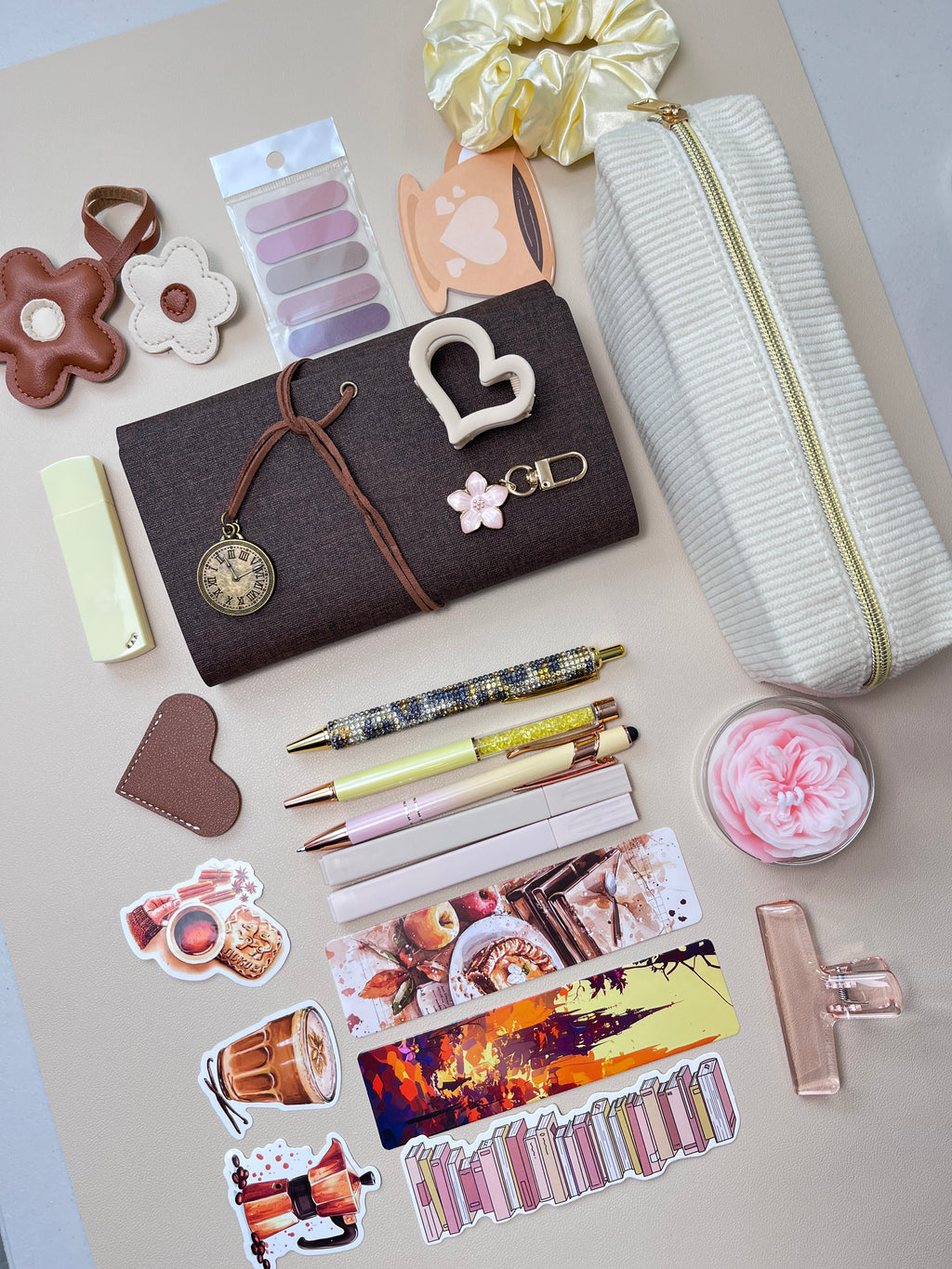 Bookish Bundle - Retro  Coffee Latte