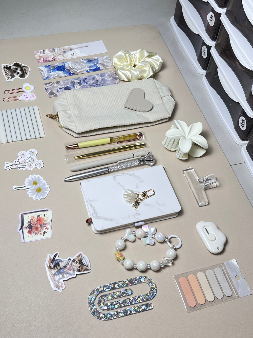 Bookish Bundle - White  Gift Set