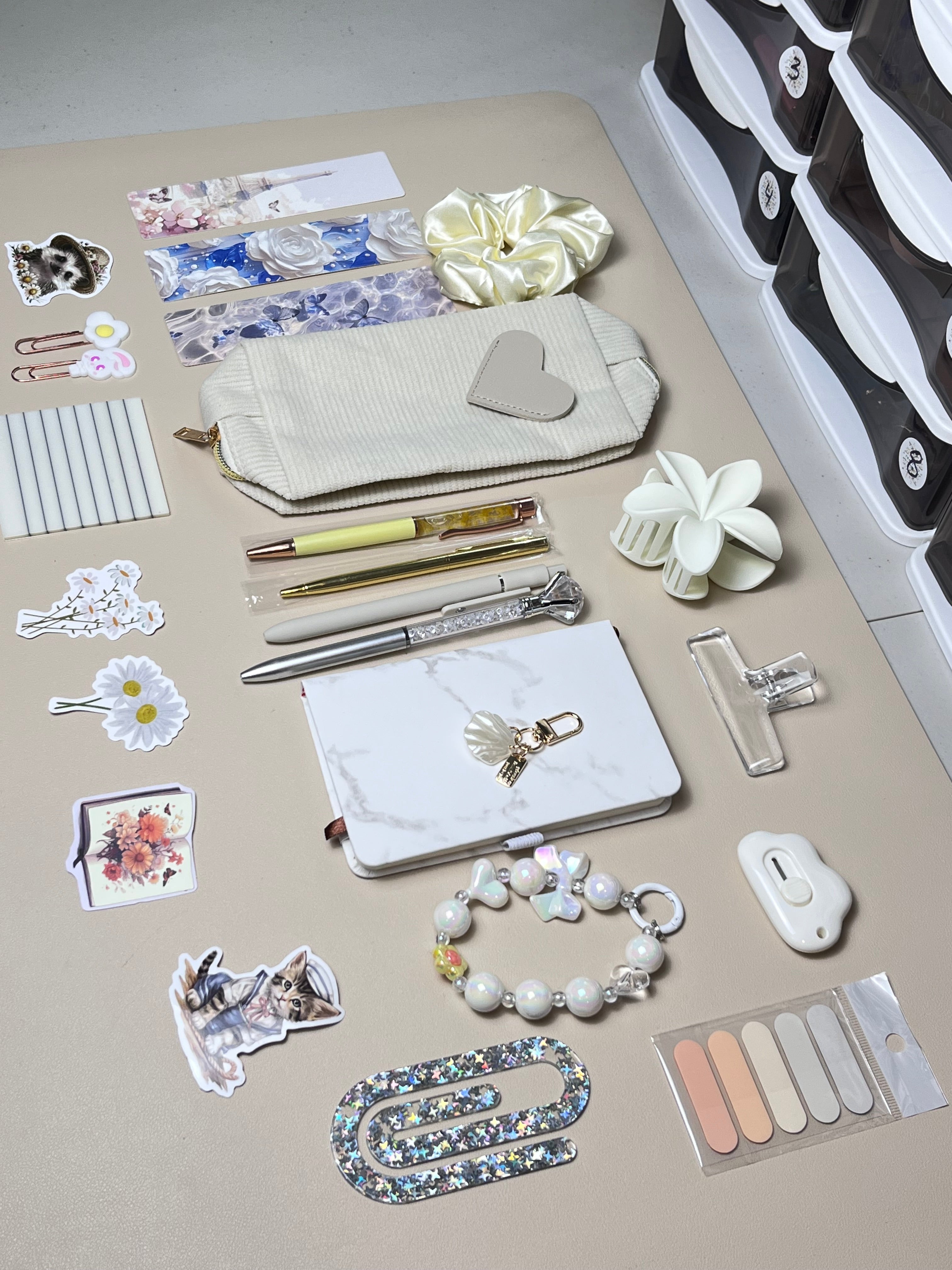 Bookish Bundle - White  Gift Set
