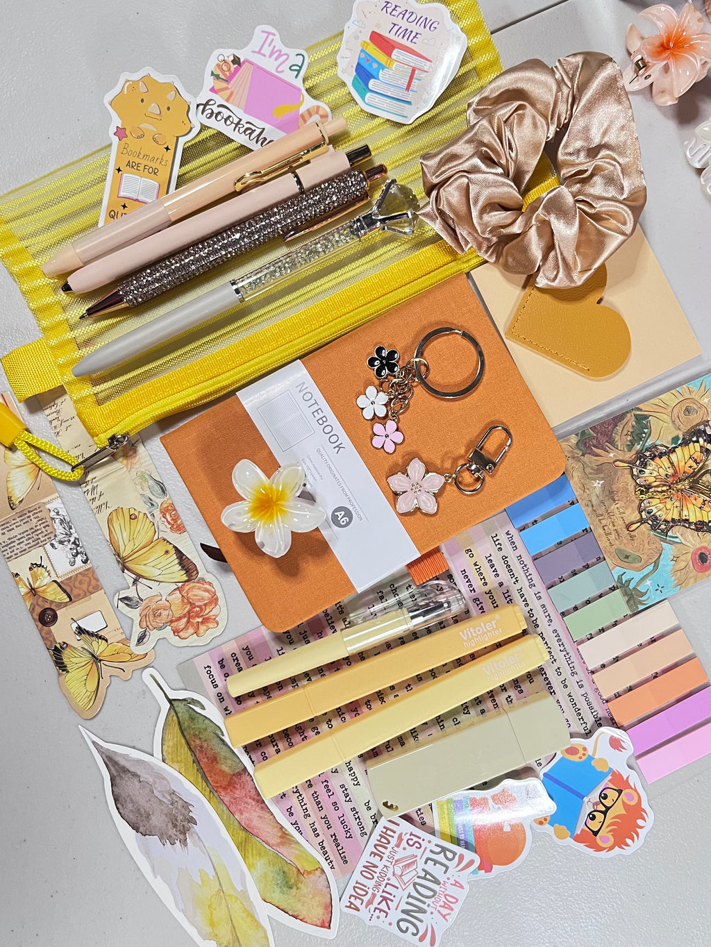 Bookish Bundle - Yellow Gift Set