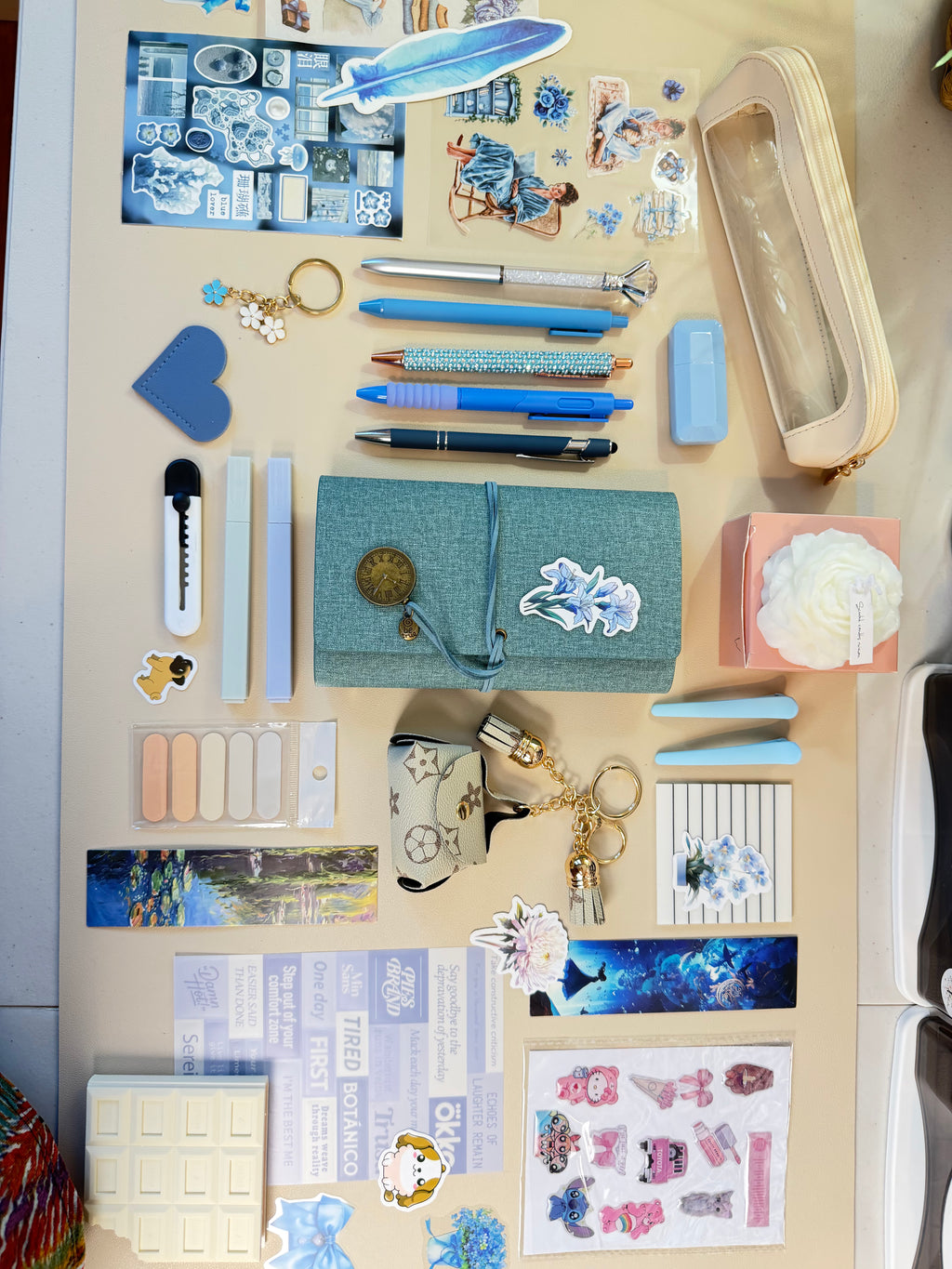 Bookish Bundle - Ivory-blue
