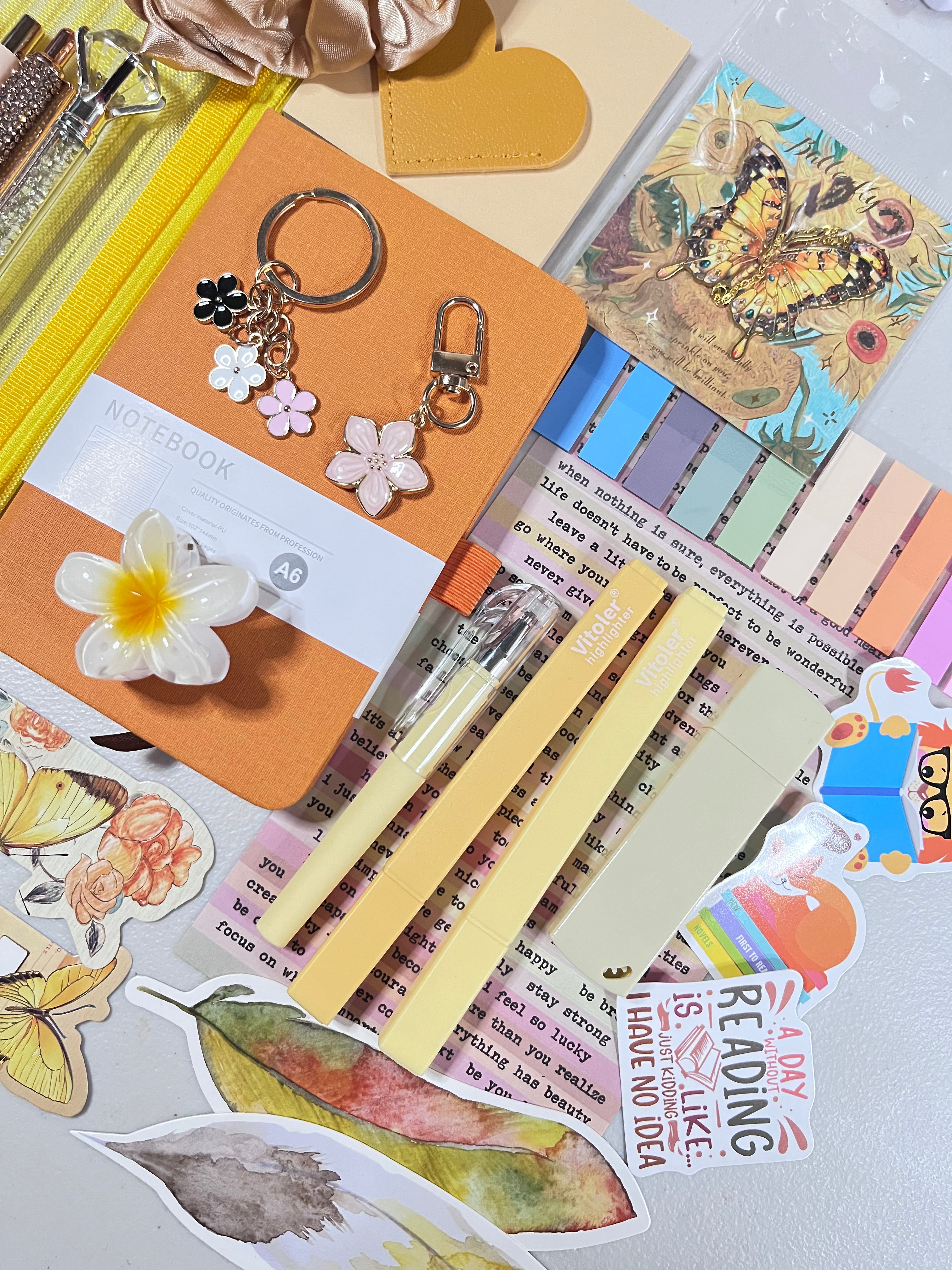 Bookish Bundle - Yellow Gift Set